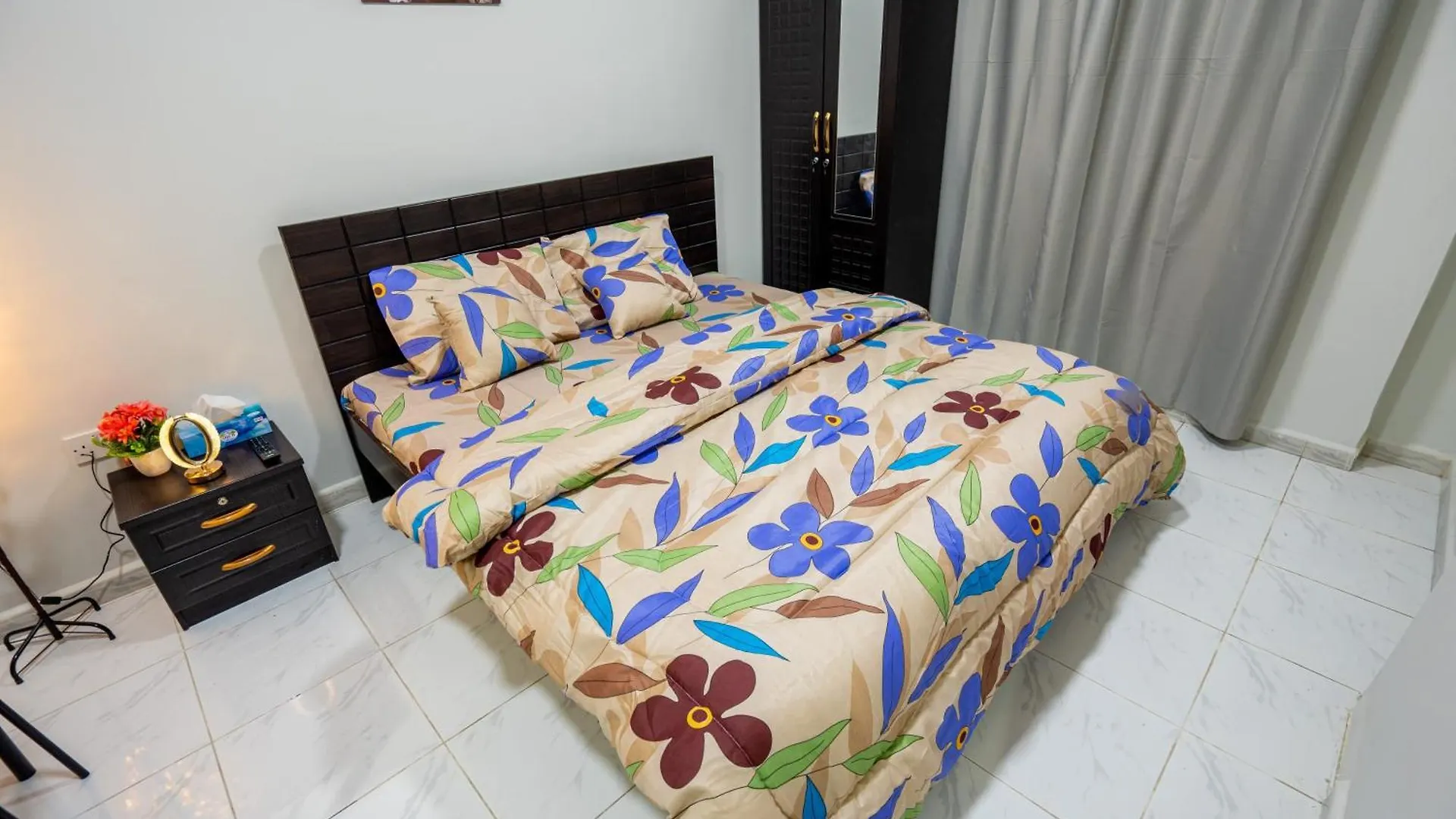Master Bedroom Apartment Abu Dhabi United Arab Emirates